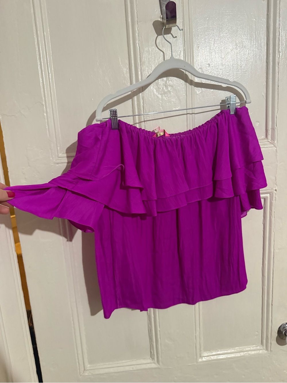 Lilly Pulitzer Off-Shoulder Ruffle Crop Top - Fuchsia